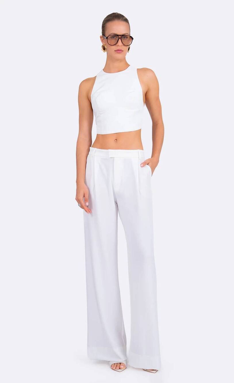 NEW NONCHALANT LABEL tessa sleeveless crop top in white